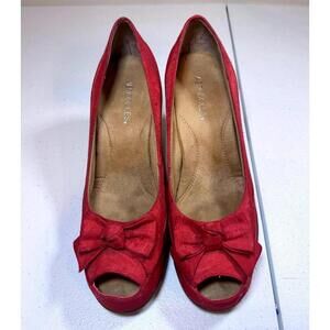 Chic Red Wedge Heels with Bow Detail